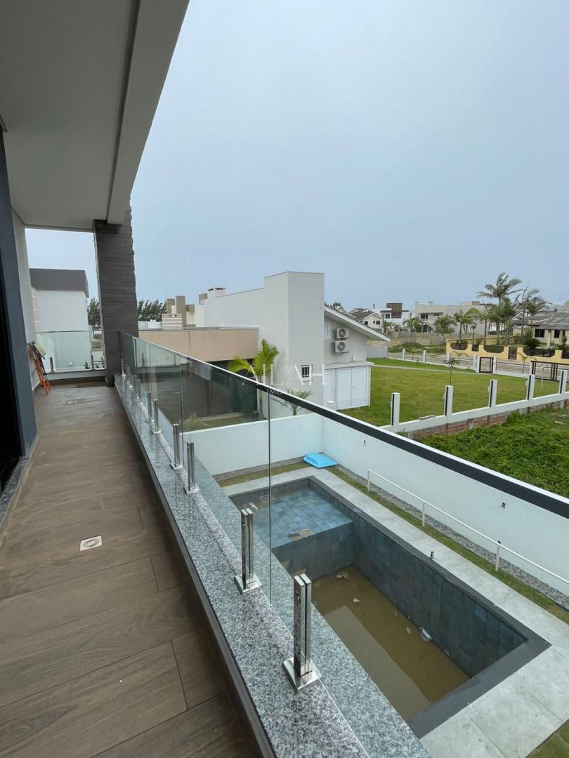 Casa à venda com 4 quartos, 251m² - Foto 13