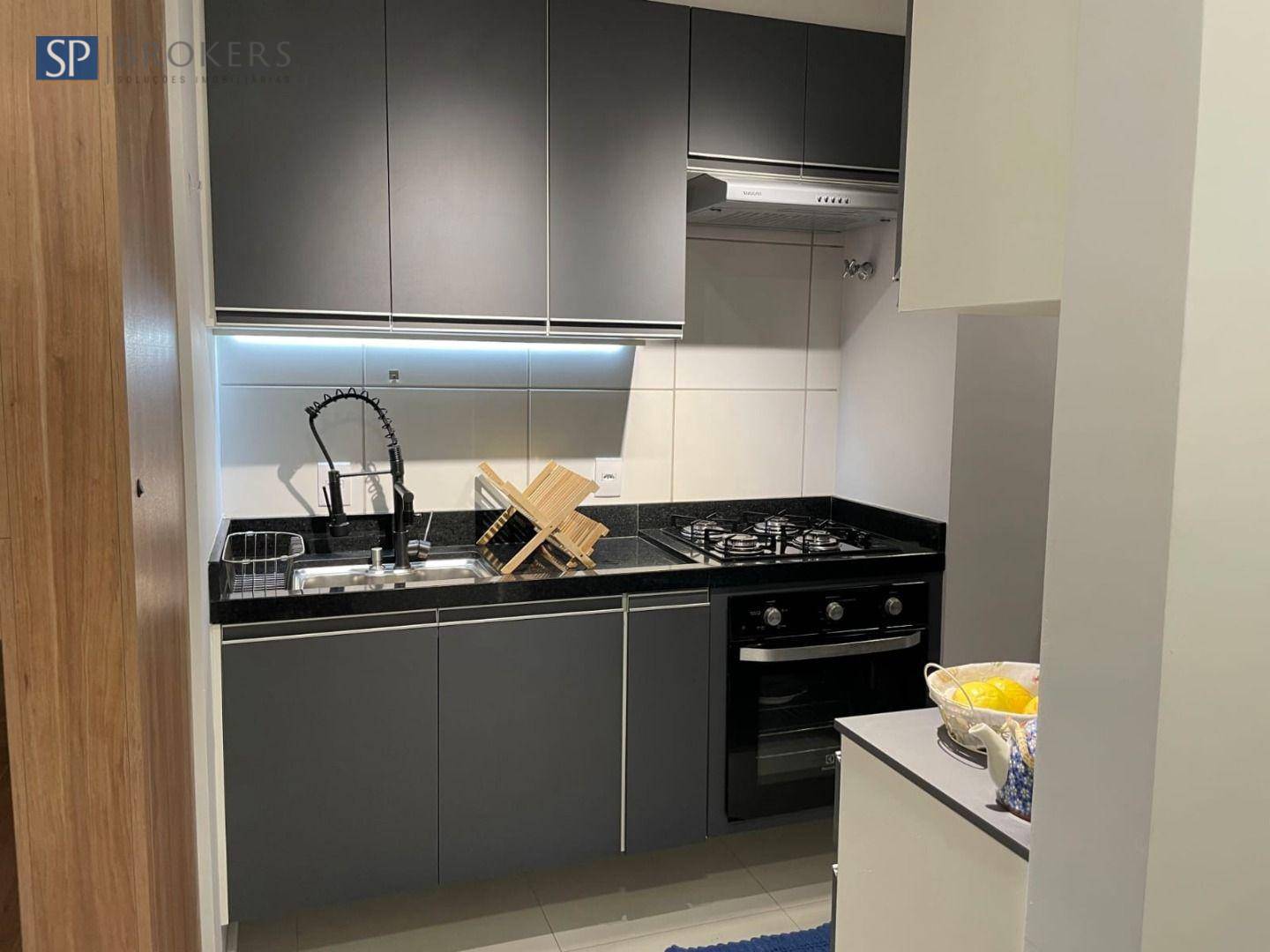 Apartamento à venda com 2 quartos, 48m² - Foto 17