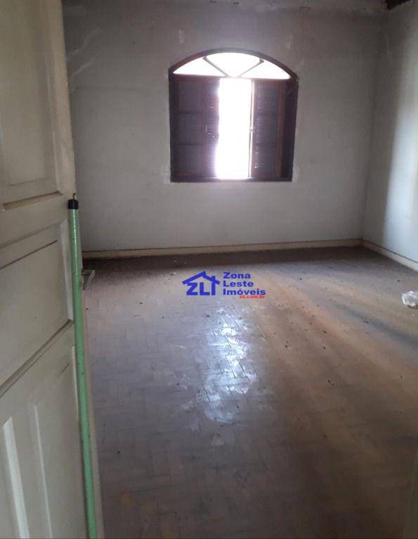 Sobrado à venda com 2 quartos, 140m² - Foto 4