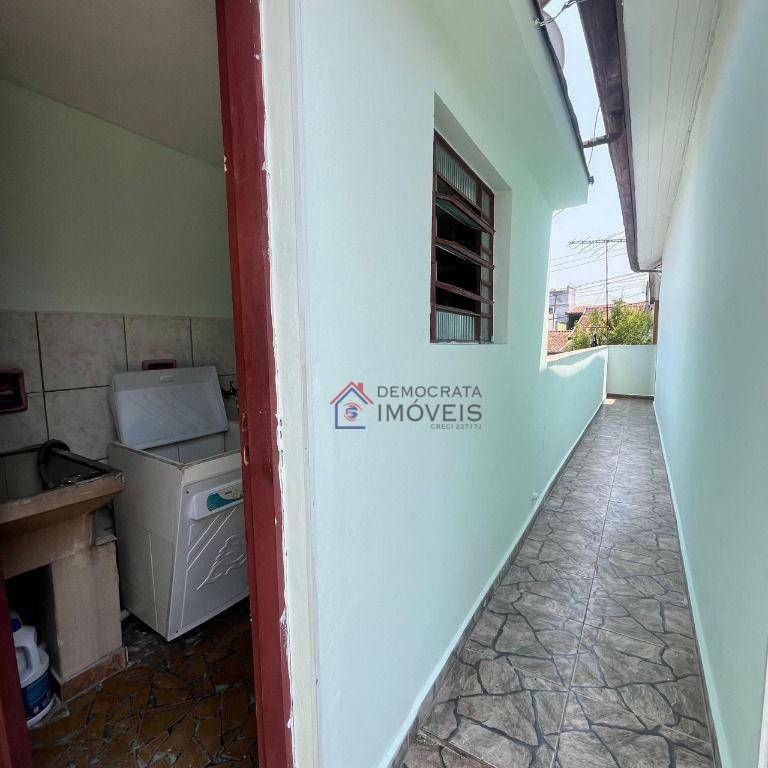 Casa à venda com 2 quartos, 164m² - Foto 18