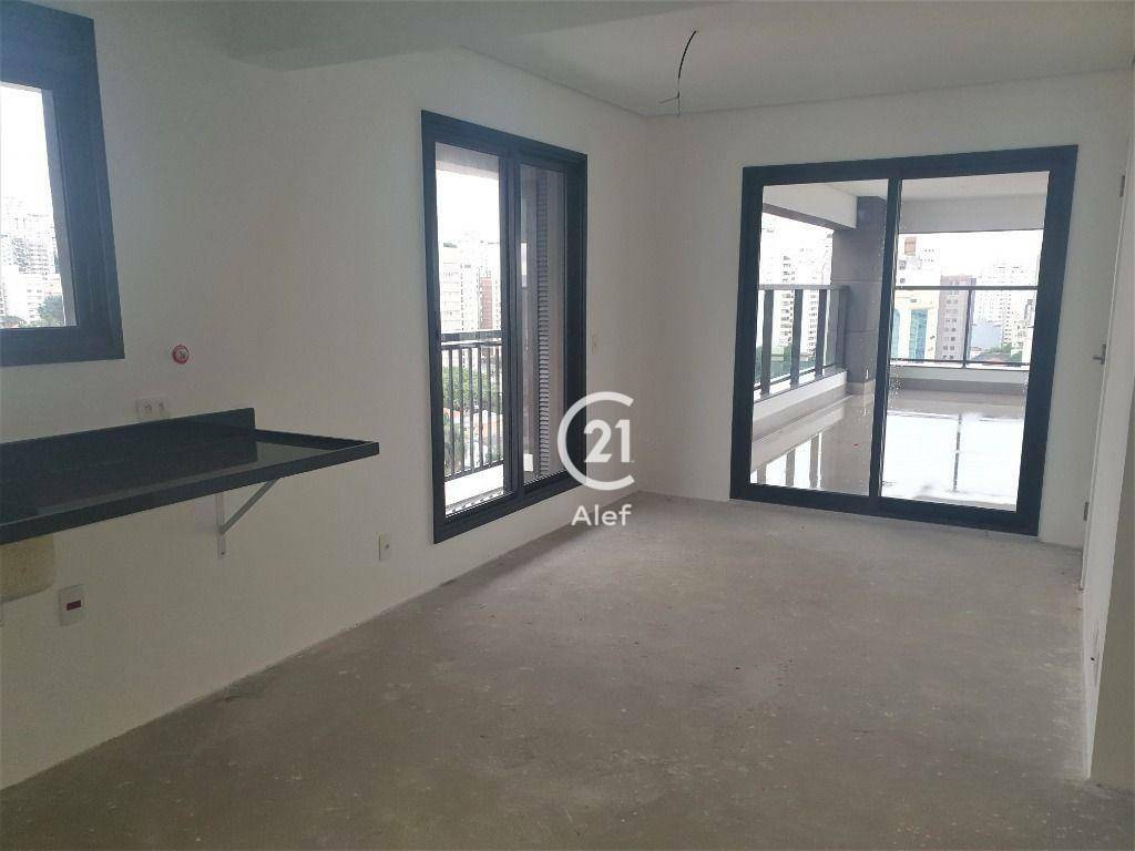 Apartamento à venda com 5 quartos, 310m² - Foto 9