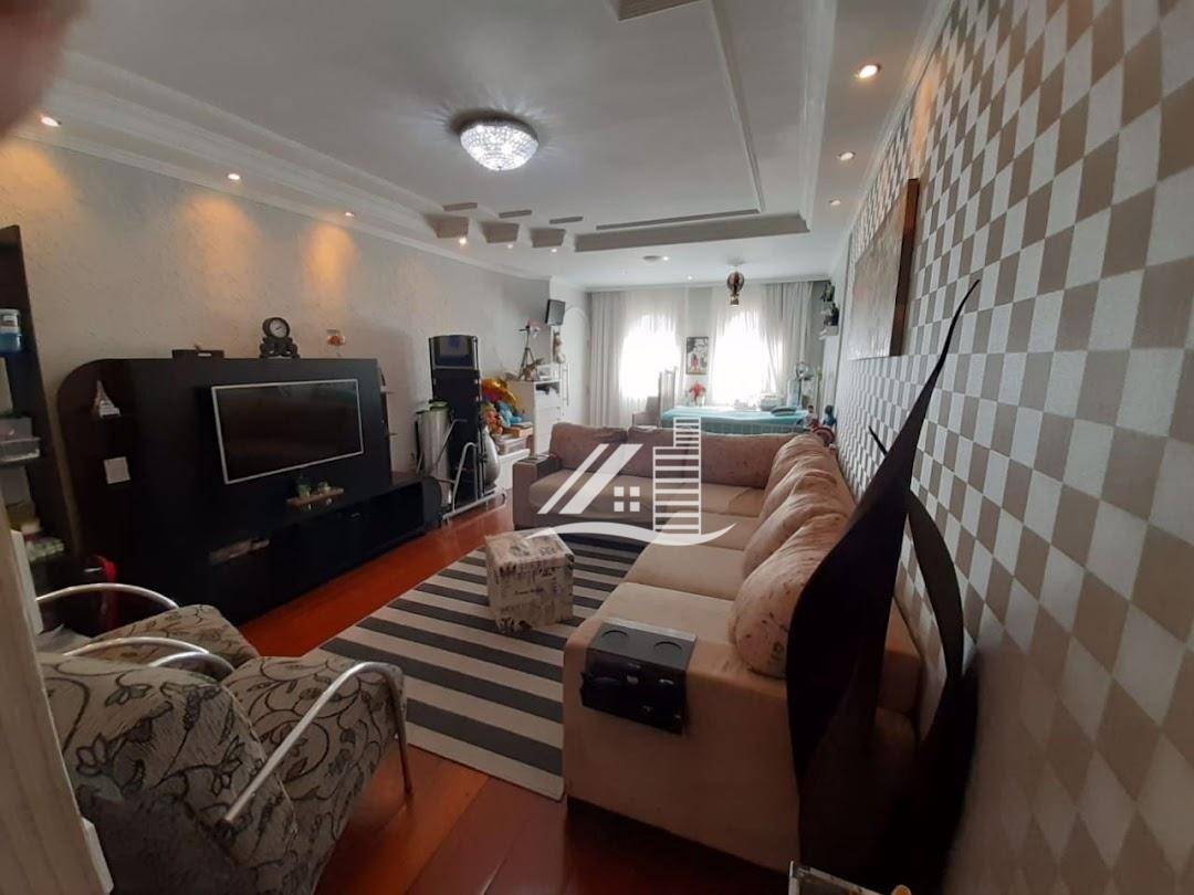 Casa à venda com 3 quartos, 100m² - Foto 4