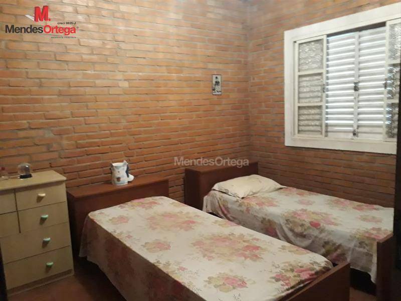 Chácara à venda com 2 quartos, 136m² - Foto 15