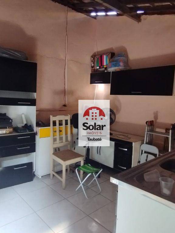 Casa à venda com 4 quartos, 200m² - Foto 20