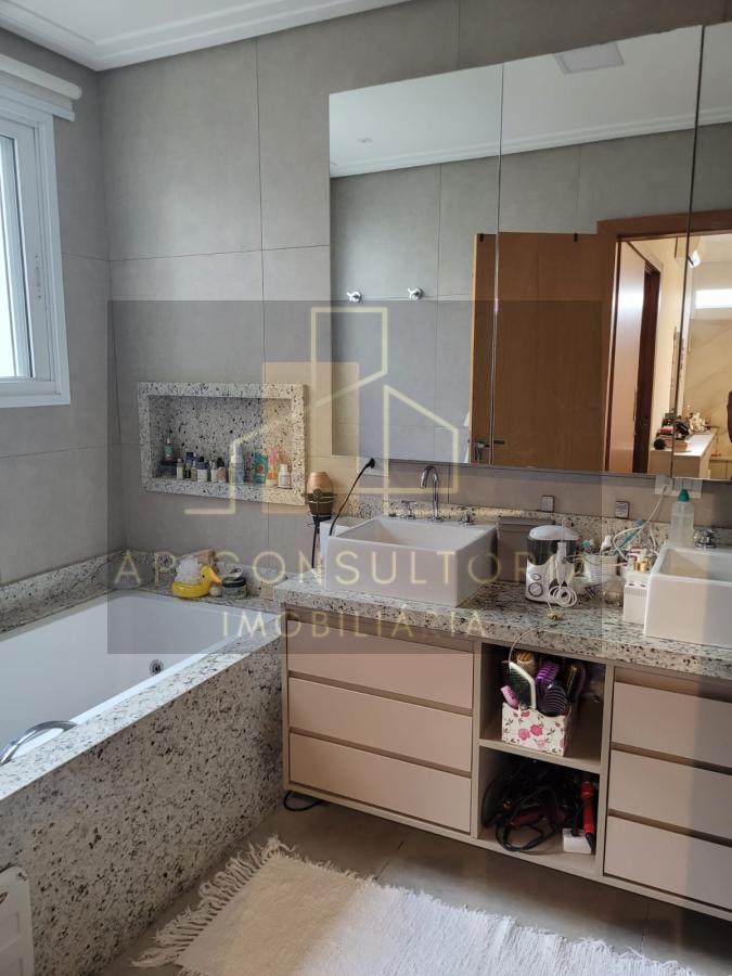 Casa à venda com 3 quartos, 258m² - Foto 21