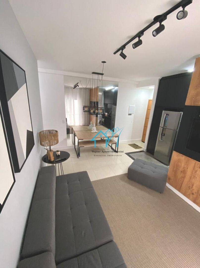 Apartamento à venda com 2 quartos, 70m² - Foto 3