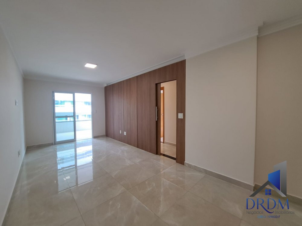 Apartamento à venda com 3 quartos, 120m² - Foto 1