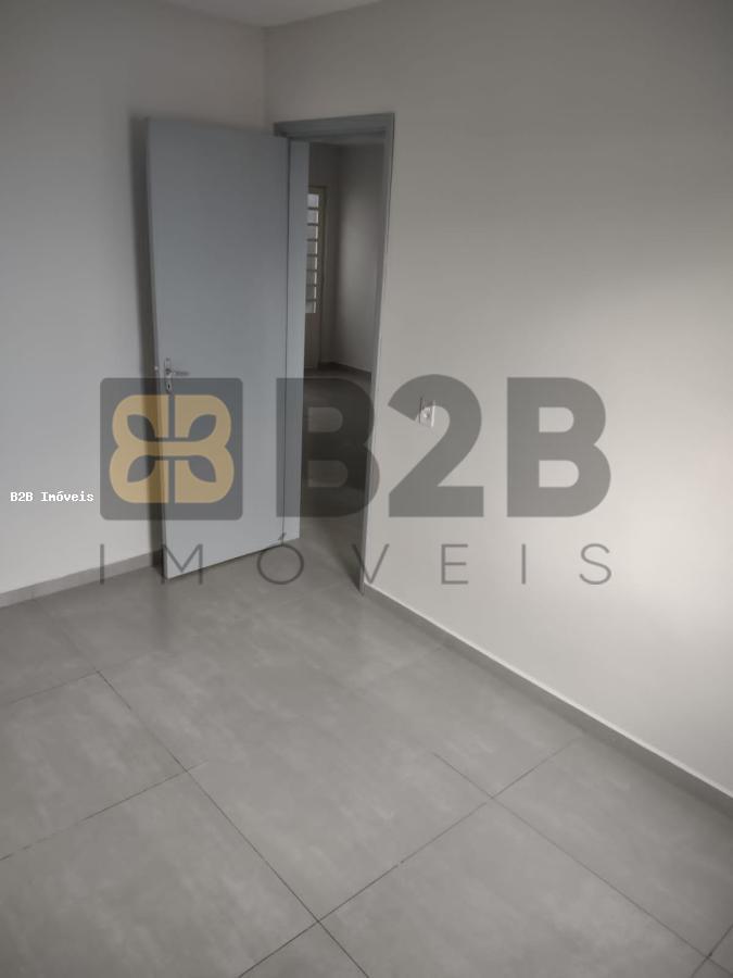 Apartamento à venda com 2 quartos, 43m² - Foto 12