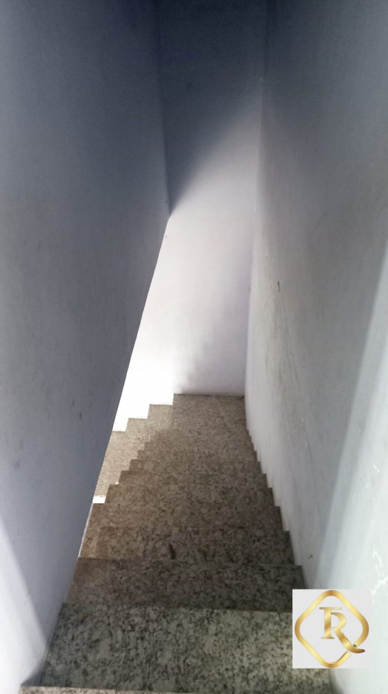 Casa à venda com 4 quartos, 160m² - Foto 12