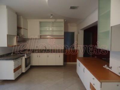 Apartamento para alugar com 3 quartos, 207m² - Foto 7