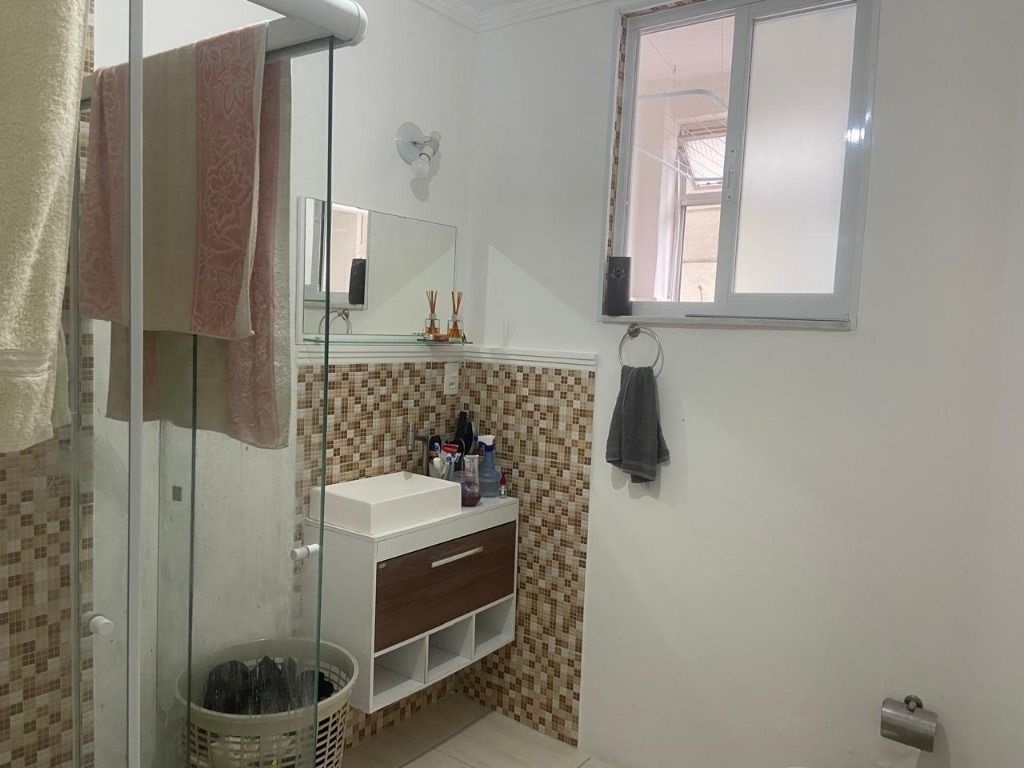 Apartamento à venda com 2 quartos, 65m² - Foto 16