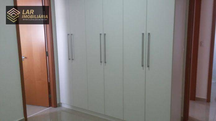 Apartamento à venda com 2 quartos, 67m² - Foto 9