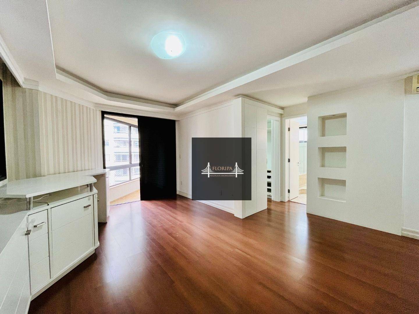 Apartamento à venda com 4 quartos, 221m² - Foto 19