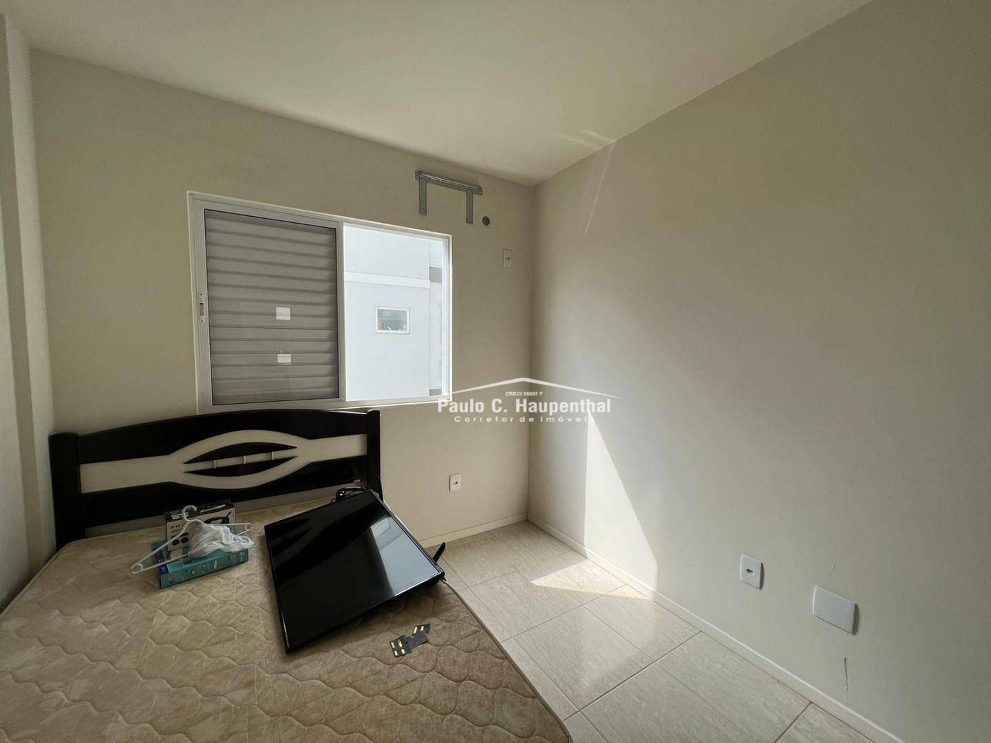 Apartamento à venda com 2 quartos, 60m² - Foto 4