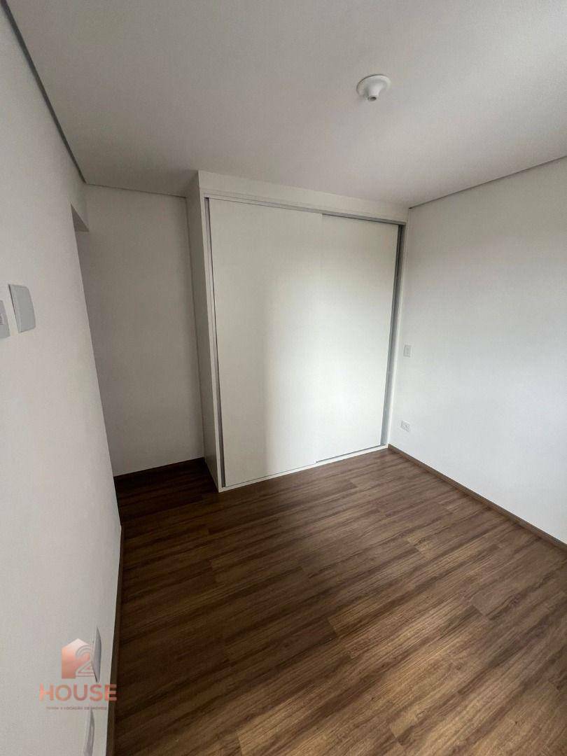 Apartamento para alugar com 2 quartos, 86m² - Foto 5