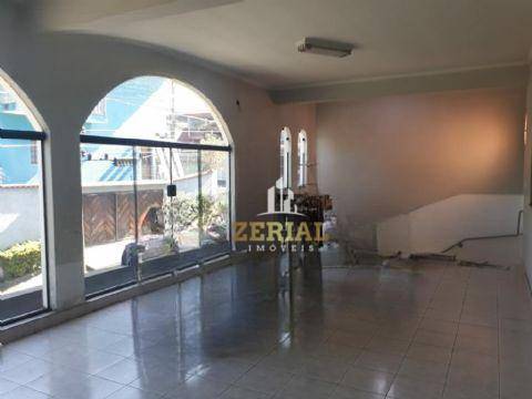 Sobrado à venda com 3 quartos, 325m² - Foto 1