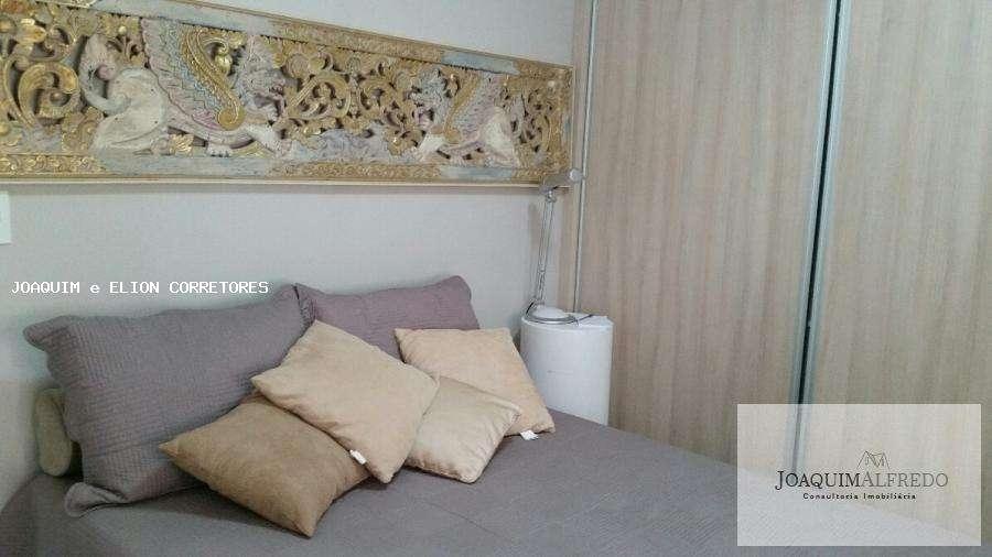 Apartamento à venda com 2 quartos, 90m² - Foto 19