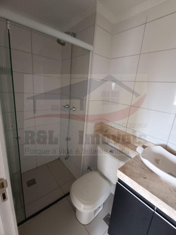 Apartamento para alugar com 2 quartos, 41m² - Foto 9