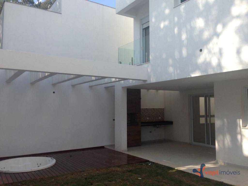 Sobrado à venda com 4 quartos, 475m² - Foto 2