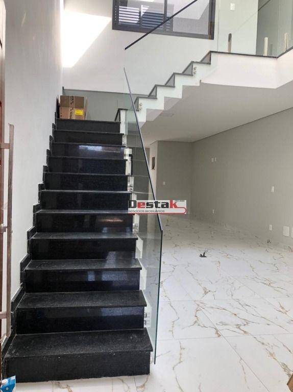 Sobrado à venda com 3 quartos, 165m² - Foto 3