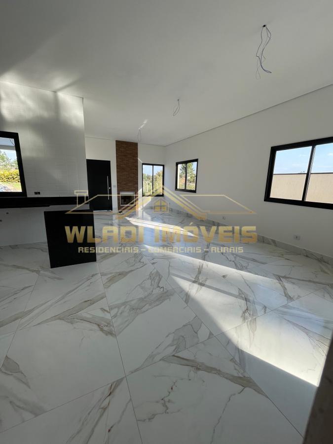 Casa à venda com 3 quartos, 400m² - Foto 5