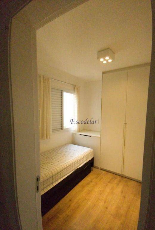 Apartamento à venda com 2 quartos, 64m² - Foto 17