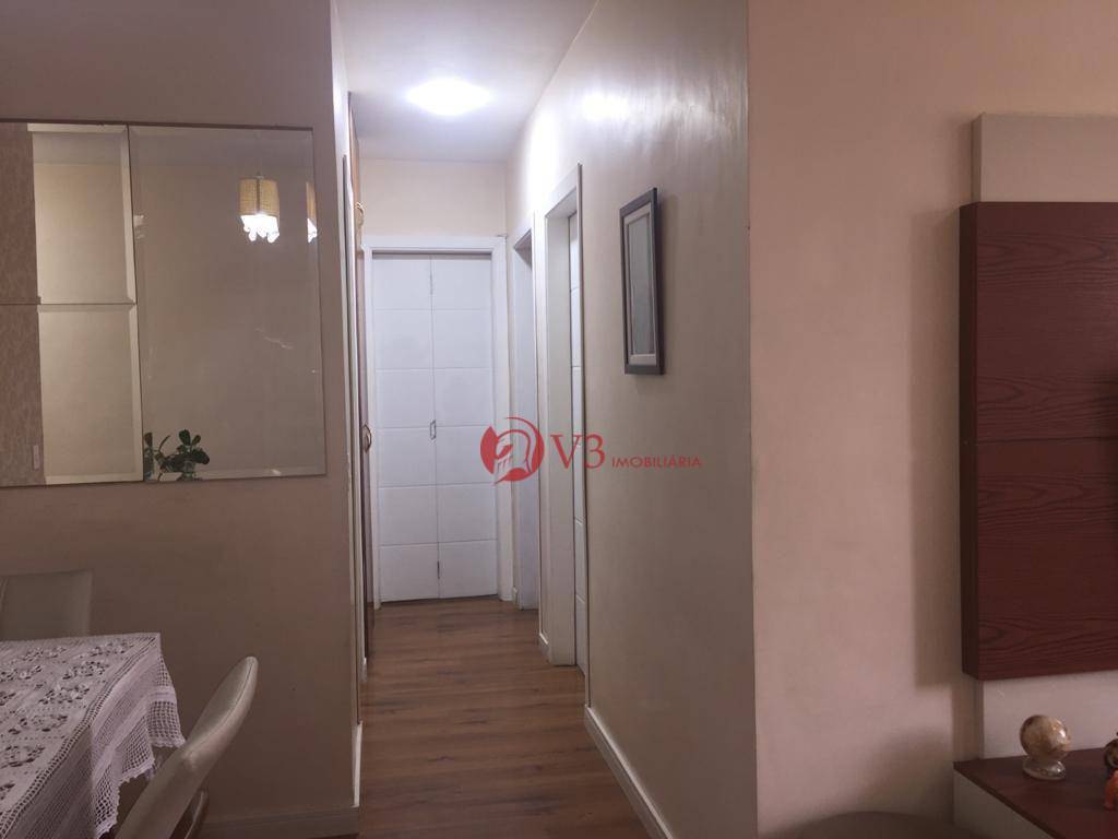 Apartamento à venda com 3 quartos, 70m² - Foto 7