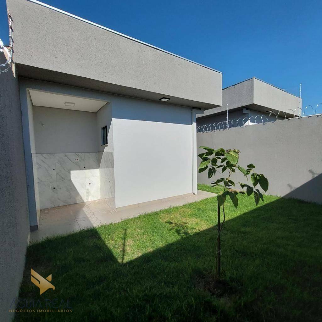 Casa à venda com 2 quartos, 95m² - Foto 4