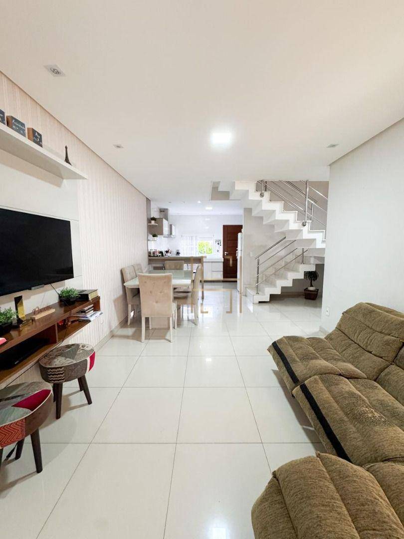 Casa, 3 quartos, 120 m² - Foto 1