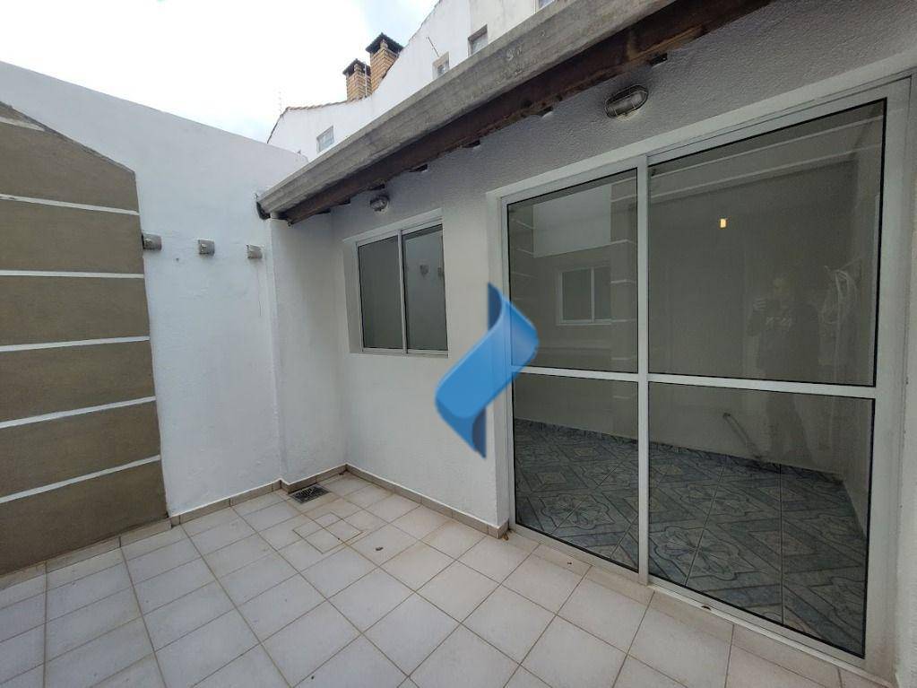 Casa de Condomínio para alugar com 2 quartos, 75m² - Foto 30