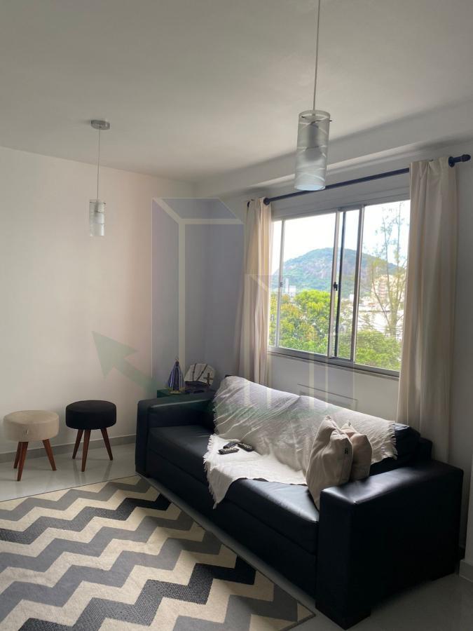 Apartamento à venda com 2 quartos, 60m² - Foto 2