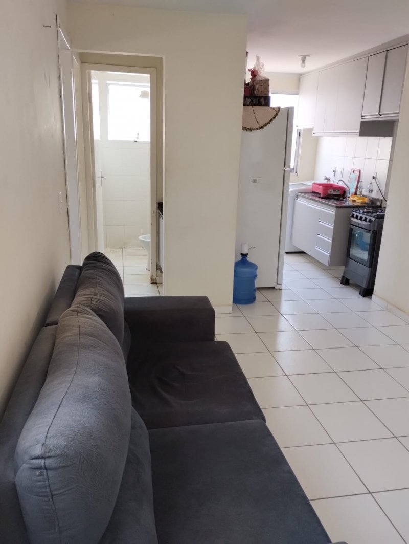 Apartamento à venda com 2 quartos, 46m² - Foto 3