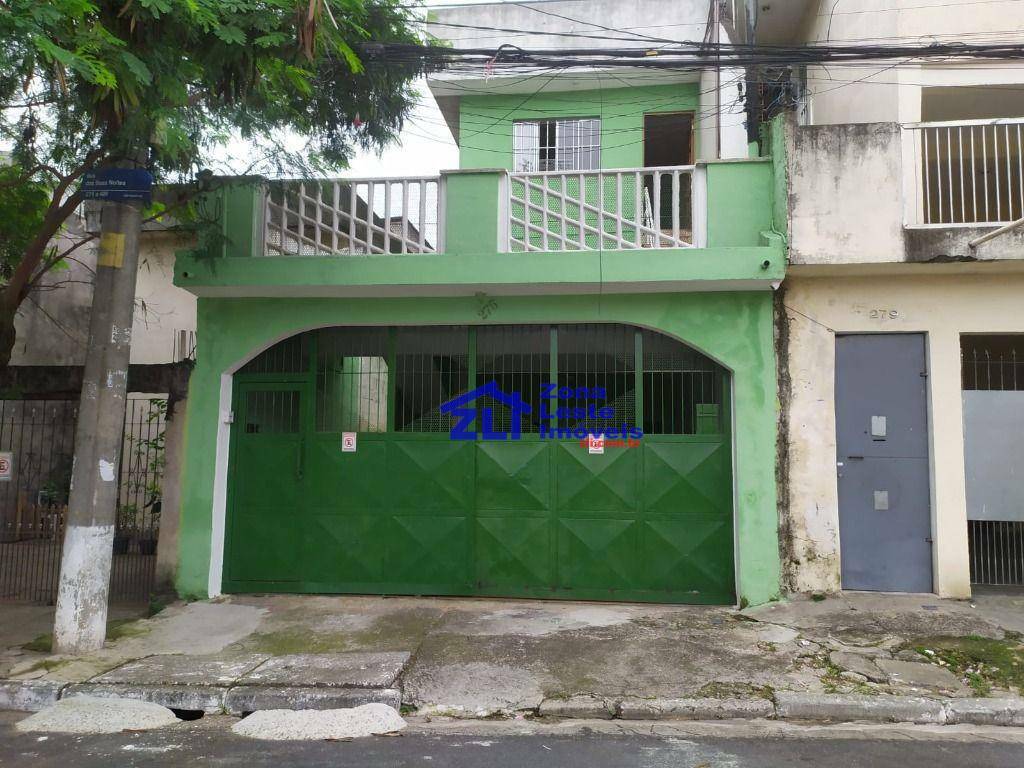 Sobrado à venda com 2 quartos, 180m² - Foto 2