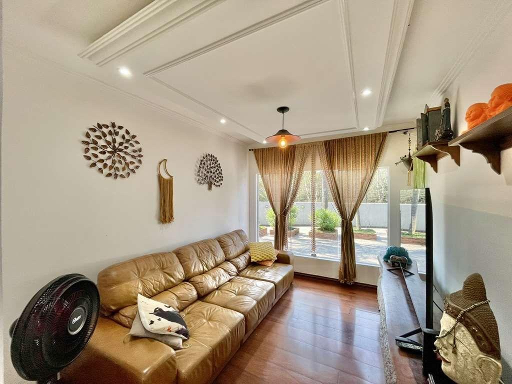 Casa à venda com 3 quartos, 280m² - Foto 7