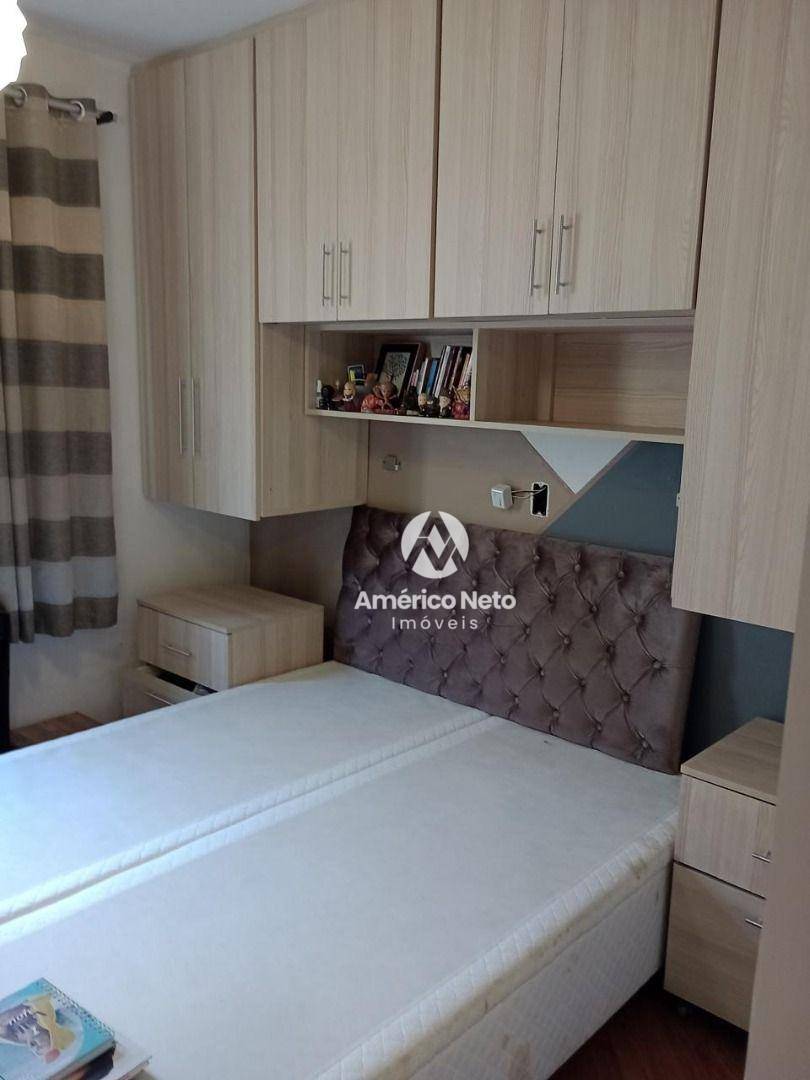 Apartamento à venda com 2 quartos, 70m² - Foto 9