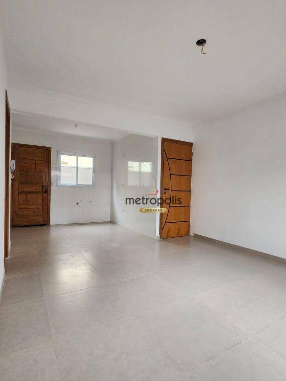 Sobrado à venda com 3 quartos, 143m² - Foto 1