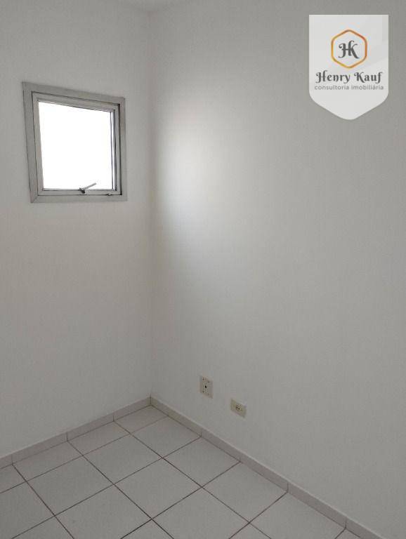 Apartamento para alugar com 3 quartos, 118m² - Foto 17