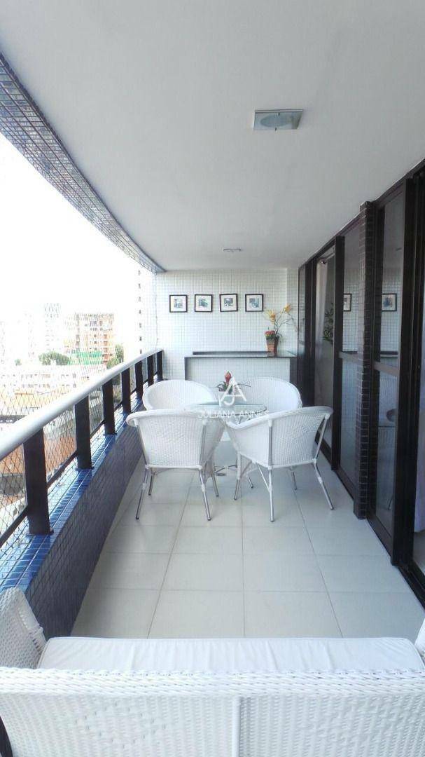 Apartamento à venda com 4 quartos, 250m² - Foto 2