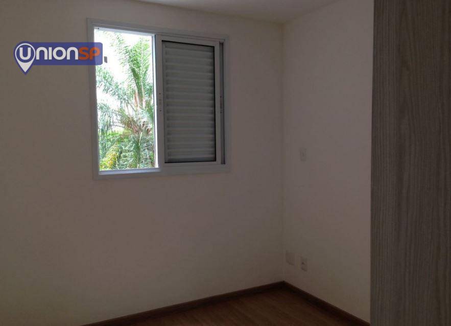 Apartamento à venda com 1 quarto, 38m² - Foto 3