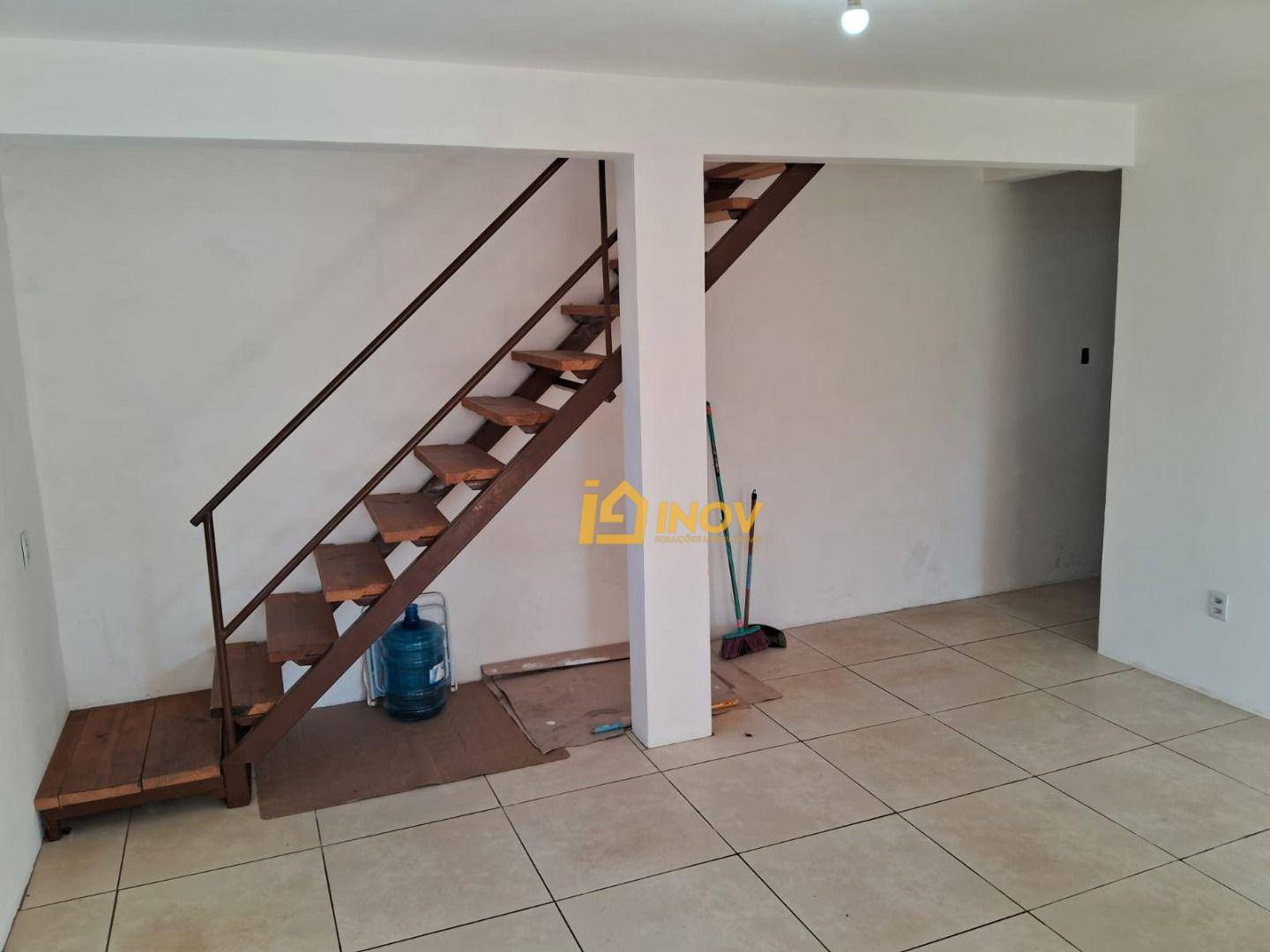 Casa à venda e aluguel com 3 quartos, 1m² - Foto 10