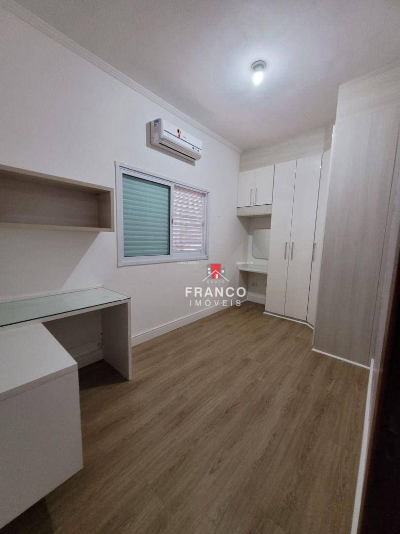 Casa à venda com 3 quartos, 120m² - Foto 12