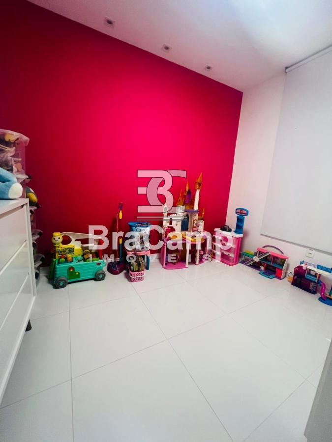 Casa à venda com 2 quartos, 65m² - Foto 7