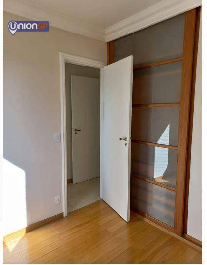 Apartamento à venda com 2 quartos, 70m² - Foto 12