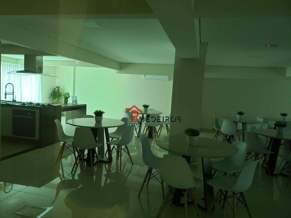 Apartamento à venda com 2 quartos, 68m² - Foto 56