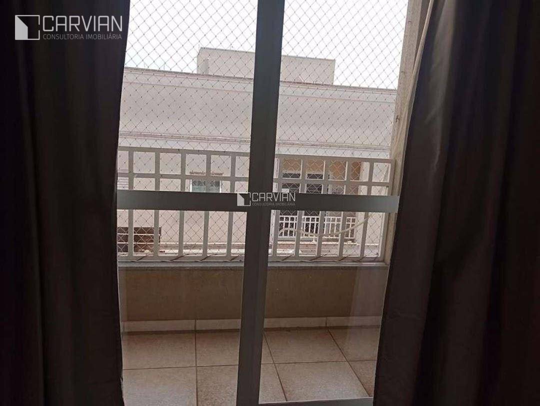 Apartamento à venda com 2 quartos, 67m² - Foto 10