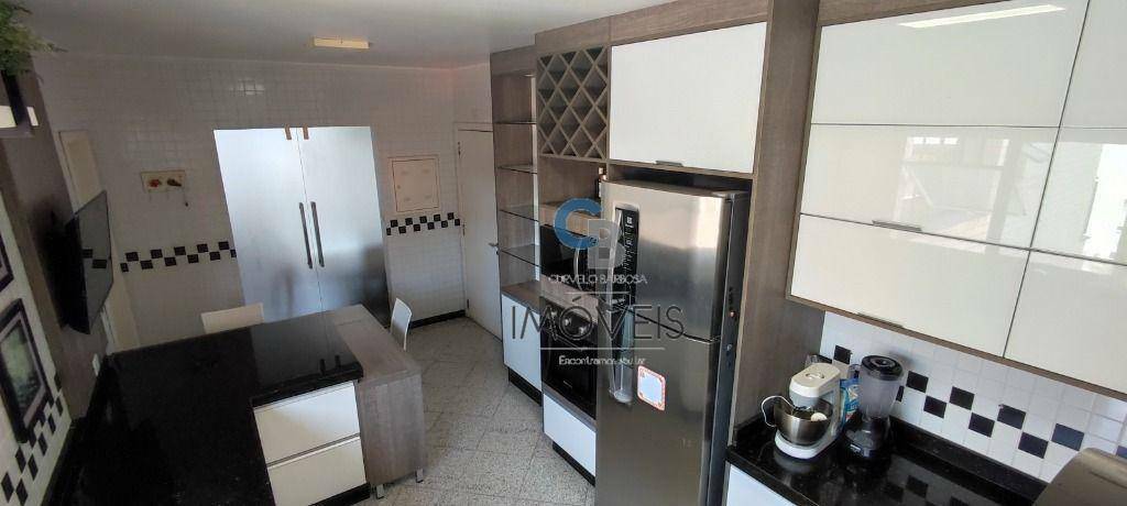 Apartamento à venda com 3 quartos, 130m² - Foto 11