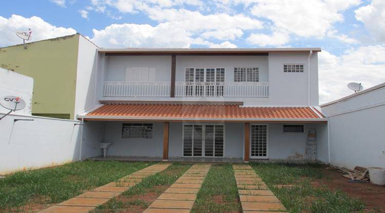 Casa, 3 quartos, 123 m² - Foto 1