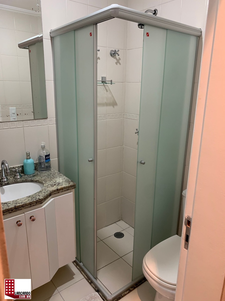 Apartamento à venda com 2 quartos, 70m² - Foto 9