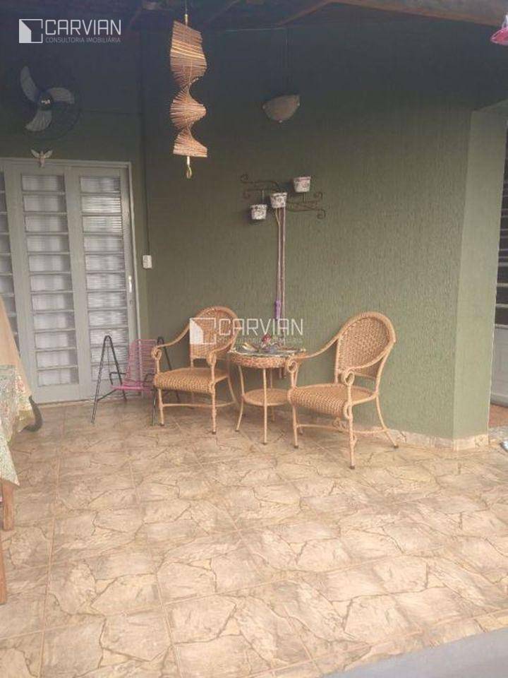 Casa à venda com 3 quartos, 150m² - Foto 37