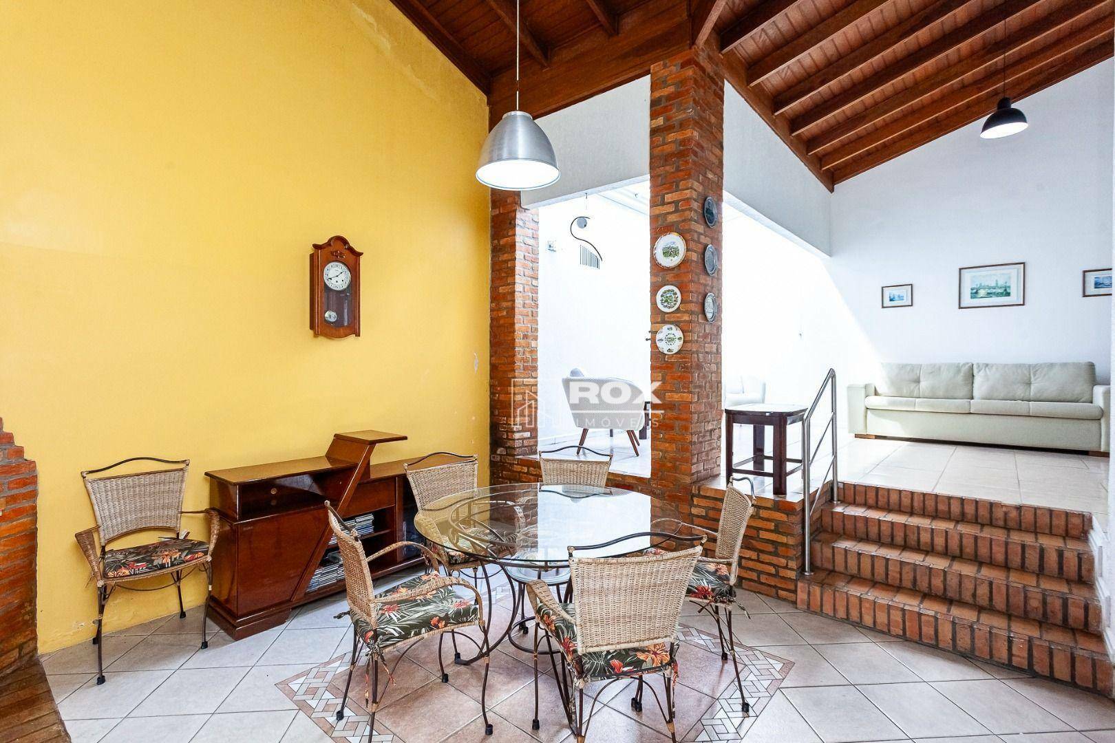 Casa à venda com 3 quartos, 194m² - Foto 15